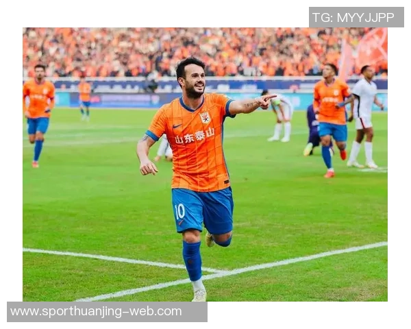 卡扎伊什维利荣膺2025赛季中超最佳球员创27球5助佳绩